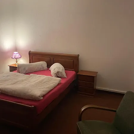Konukevi Kladska 12